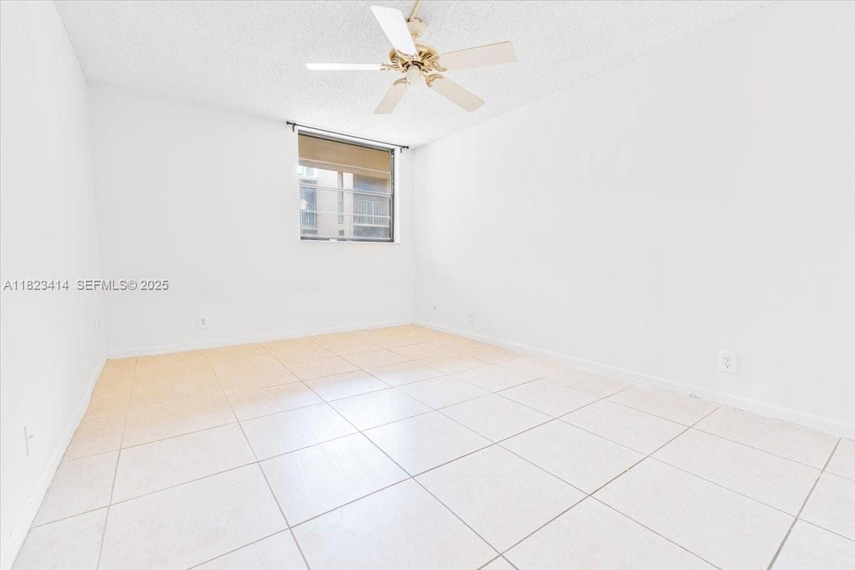 3100 N Pine Island Road 305 — photo 11