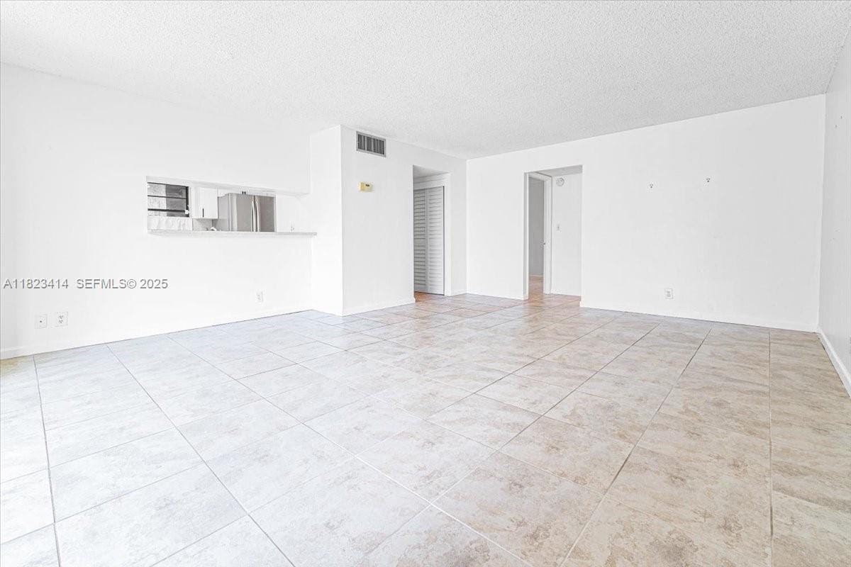 3100 N Pine Island Road 305 — photo 4