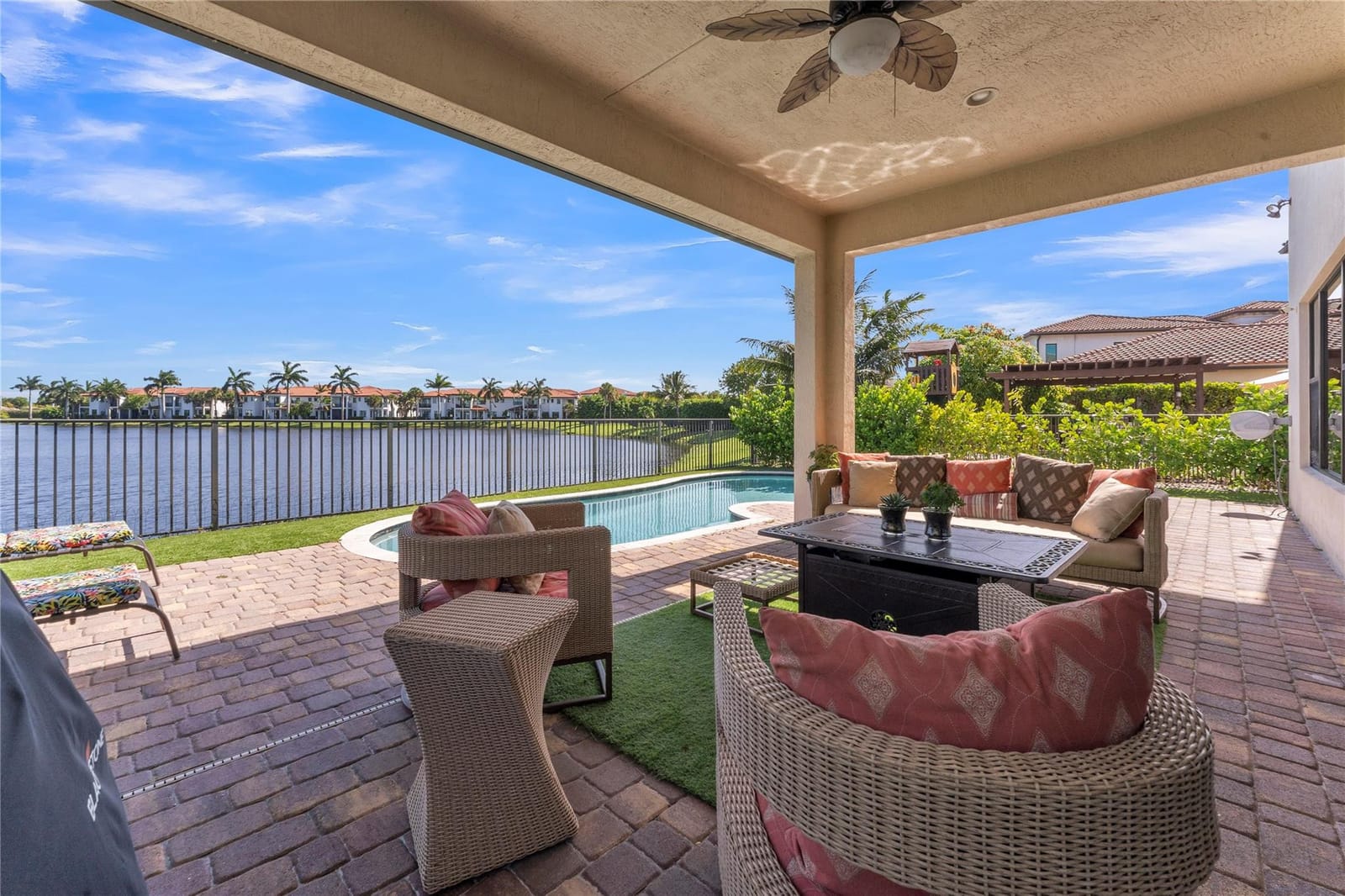 11330 SW 12th Street, Pembroke Pines, FL 33025 photo 29