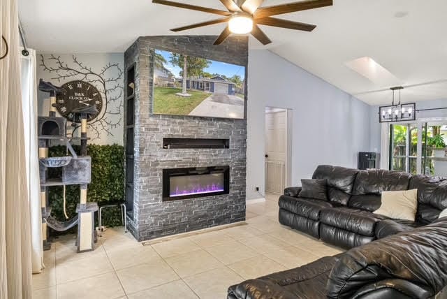6173 Barbara Street, Jupiter, FL 33458 photo 2