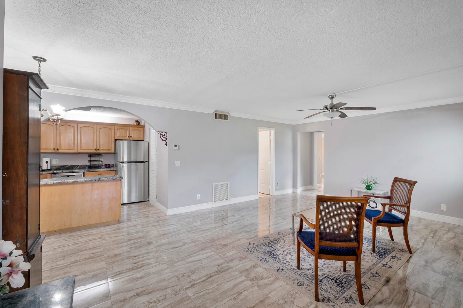 512 Shady Pine Way B1 — photo 5