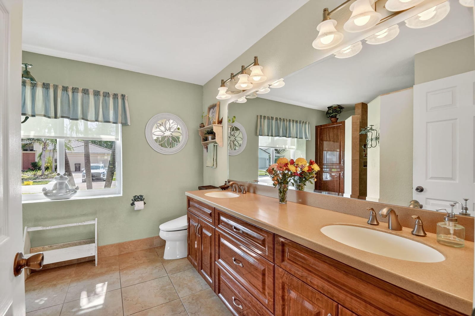 3765 Cypress Lake Drive, Lake Worth, FL 33467 photo 25