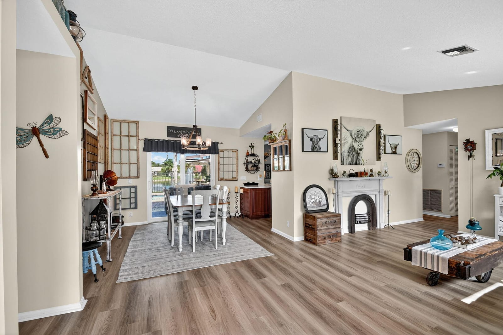 3765 Cypress Lake Drive — photo 5