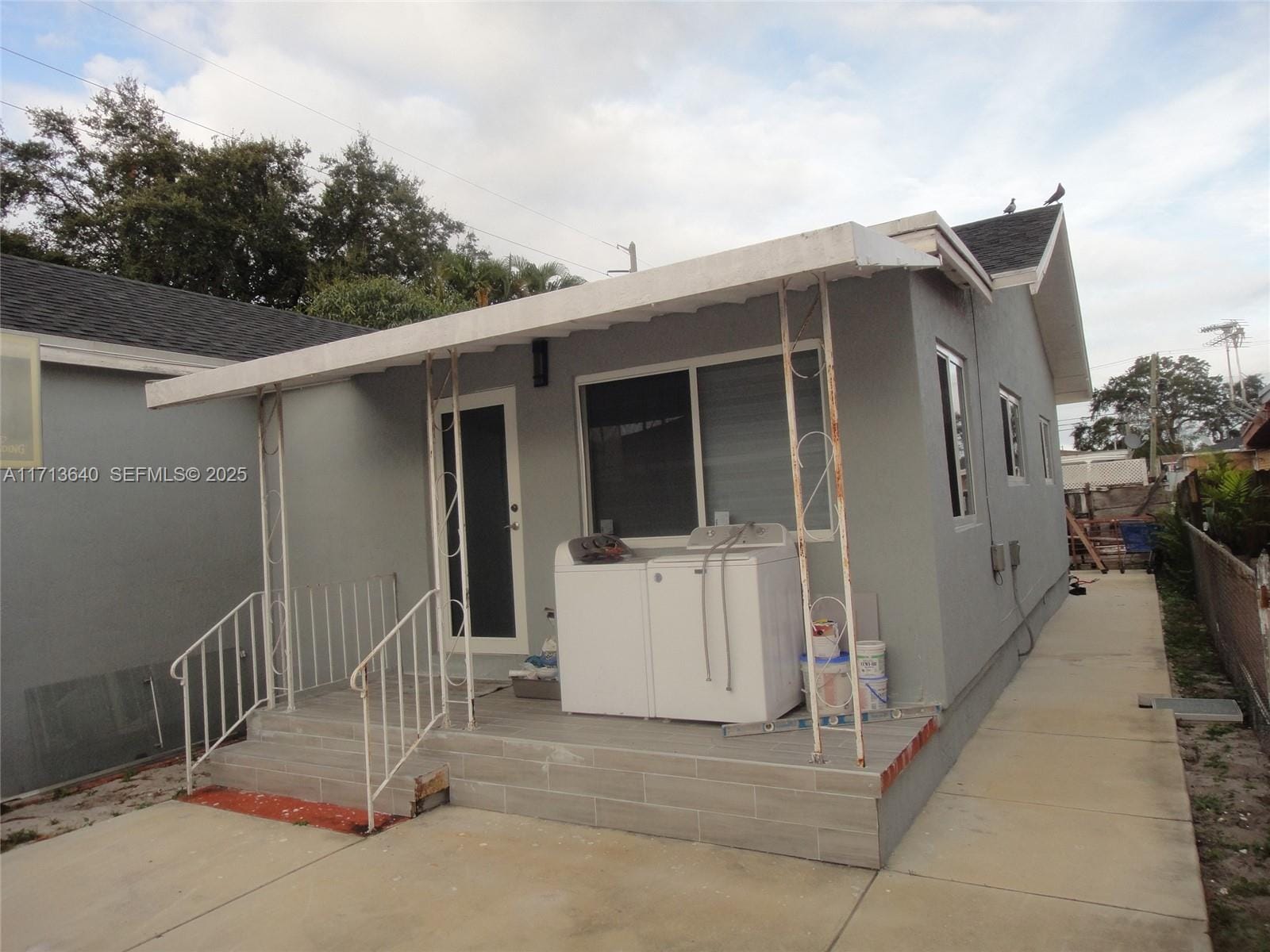 1053 NW 34th Avenue, Miami, FL 33125 photo 6