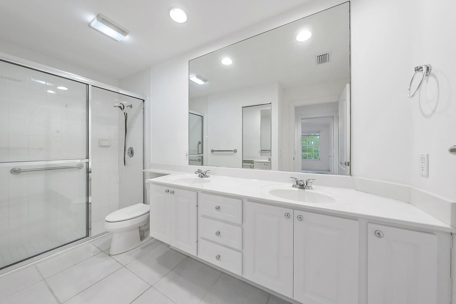 9284 SE Hawks Nest Court — photo 10