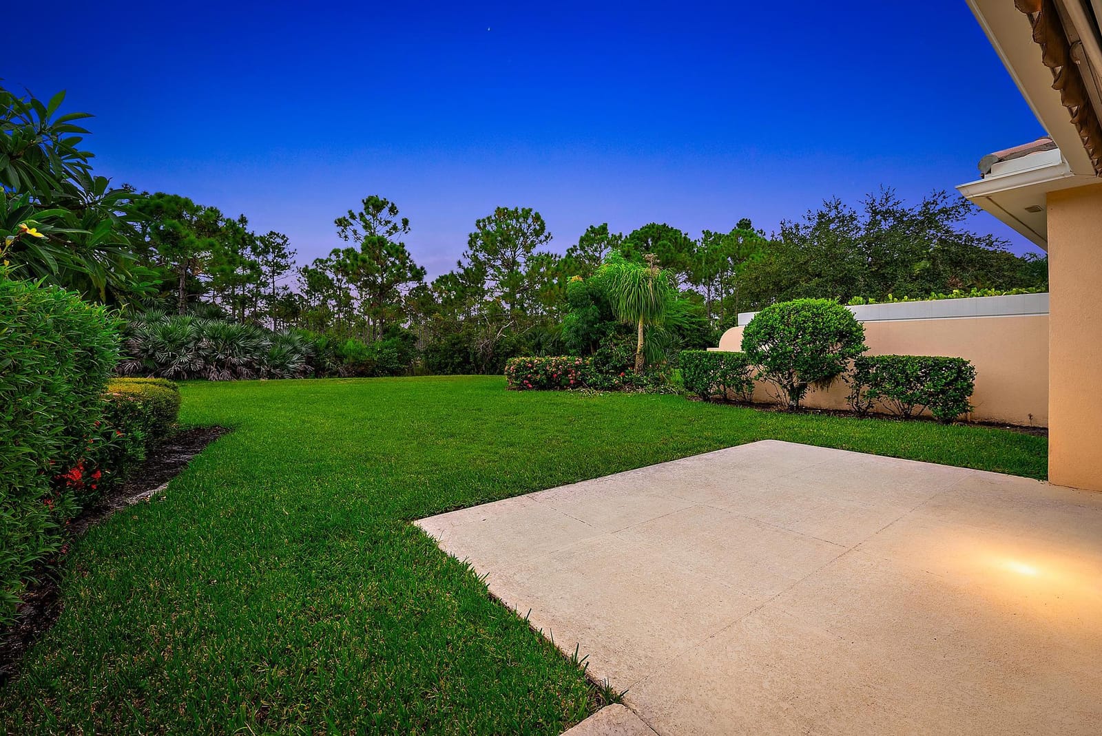9284 SE Hawks Nest Court, Hobe Sound, FL 33455 photo 24