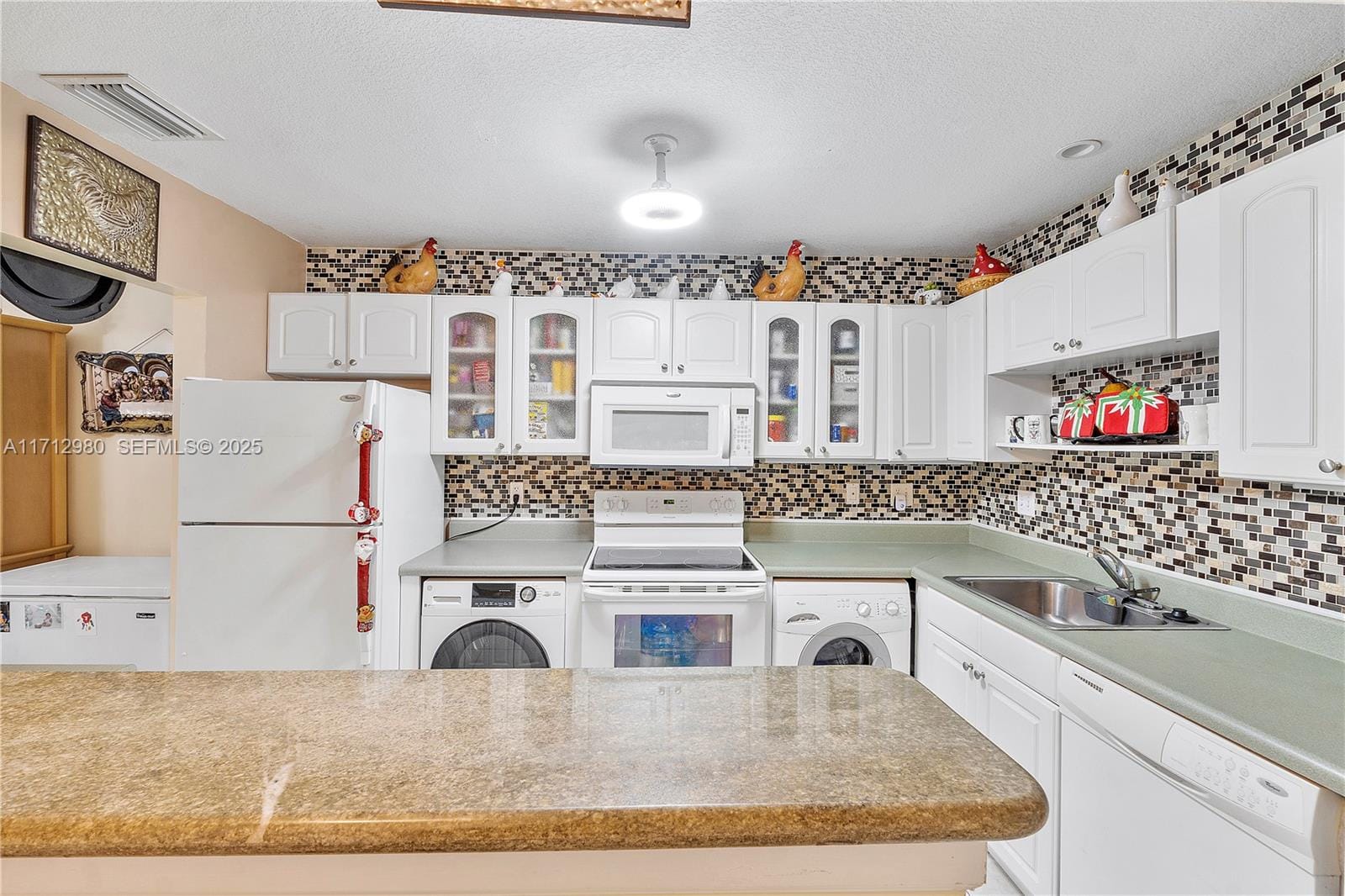 126 Sparrow Drive 22B, Royal Palm Beach, FL 33411 photo 21