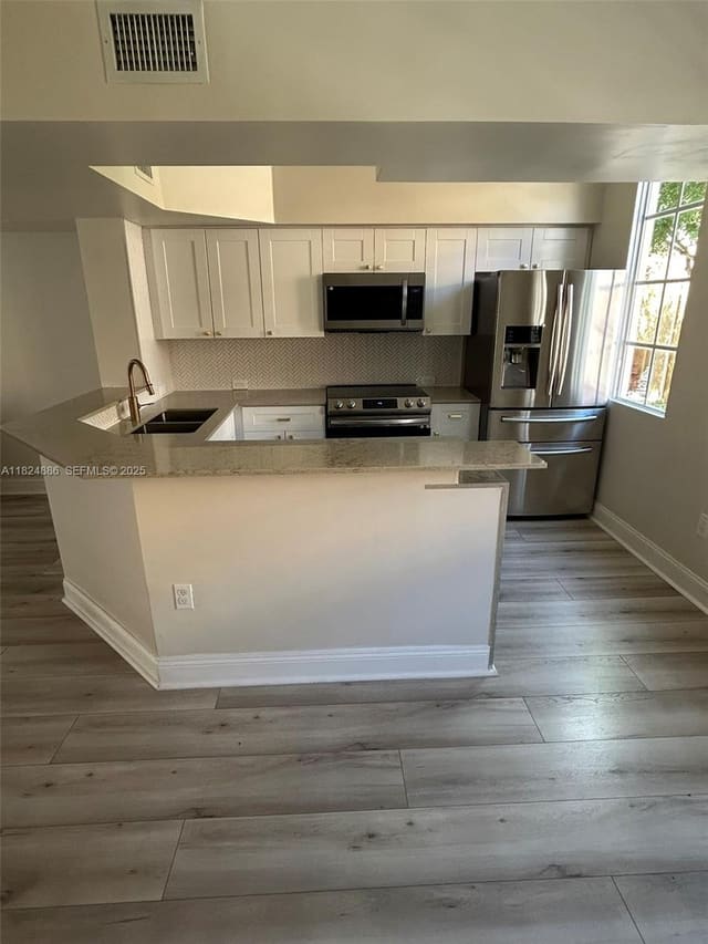 2921 NE 185th Street 1205, Aventura, FL 33180