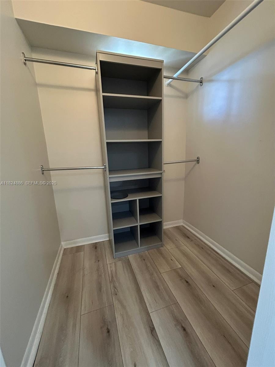 2921 NE 185th Street 1205 — photo 12