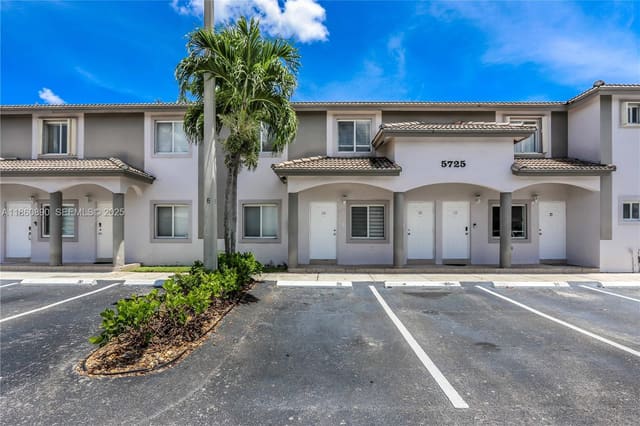 5725 NW 109th Avenue 26, sold in Doral Grand Condo, Doral, FL