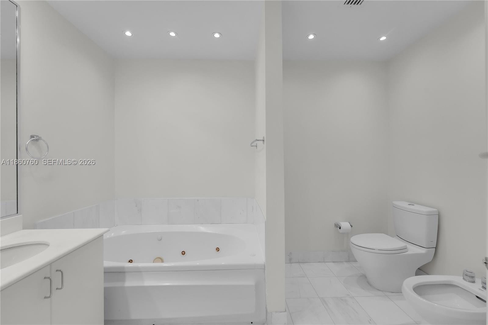 1 Century Lane 202, Miami Beach, FL 33139 photo 20