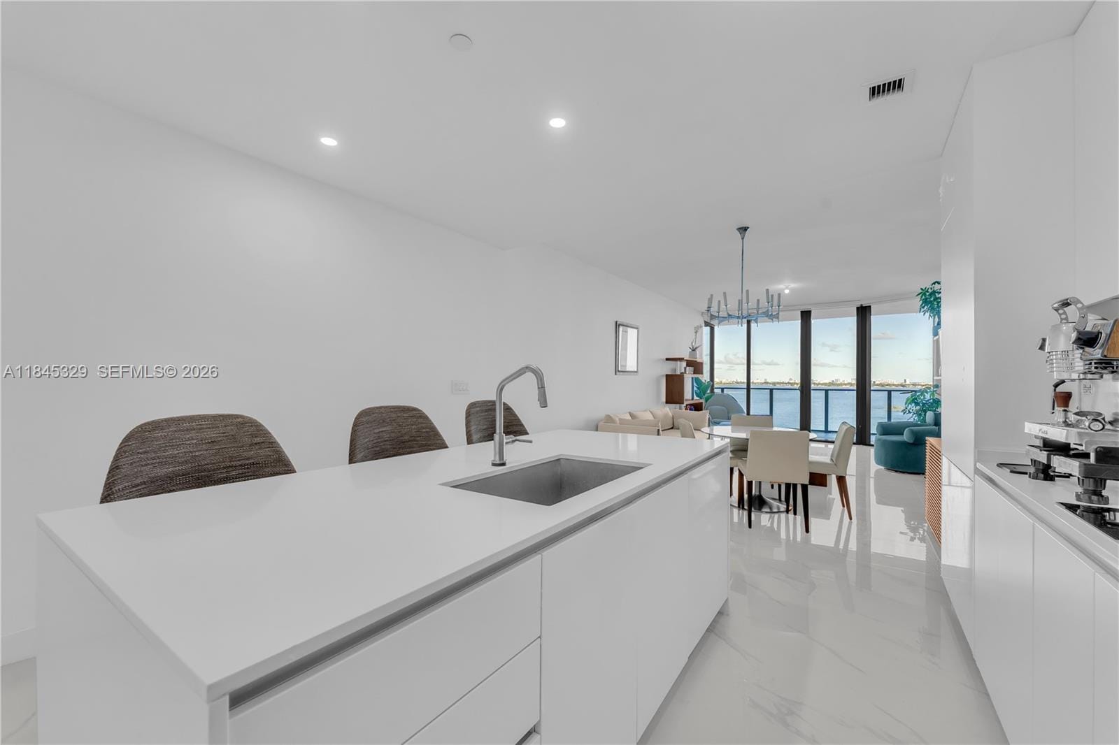 700 NE 24th Street 1405, Miami, FL 33137 photo 17