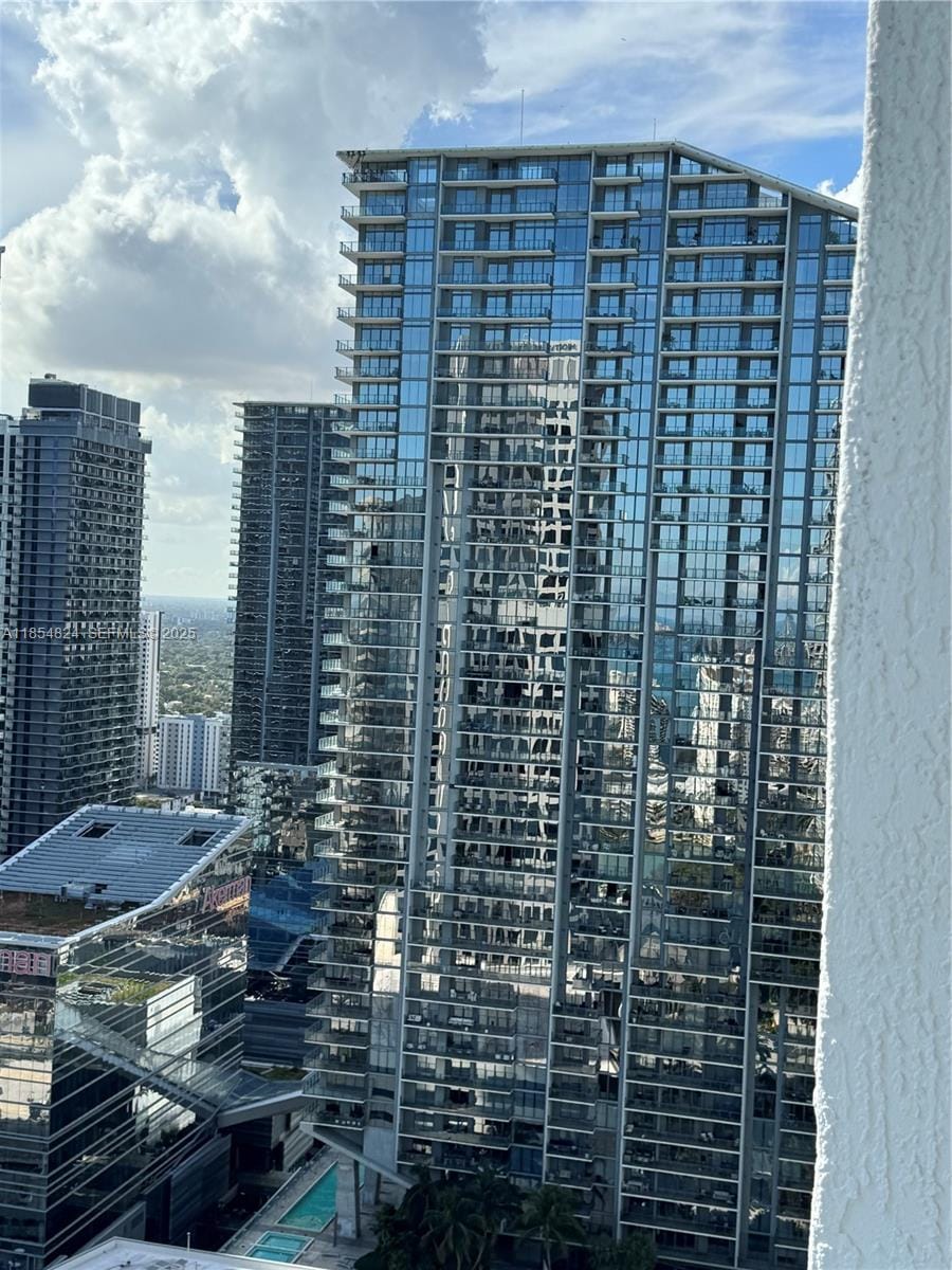 500 Brickell Avenue 1204, Miami, FL 33131 photo 15
