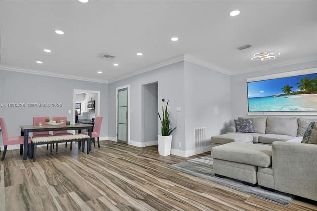 620 Carolina Avenue, sold in Melrose Park Section 3, Fort Lauderdale, FL