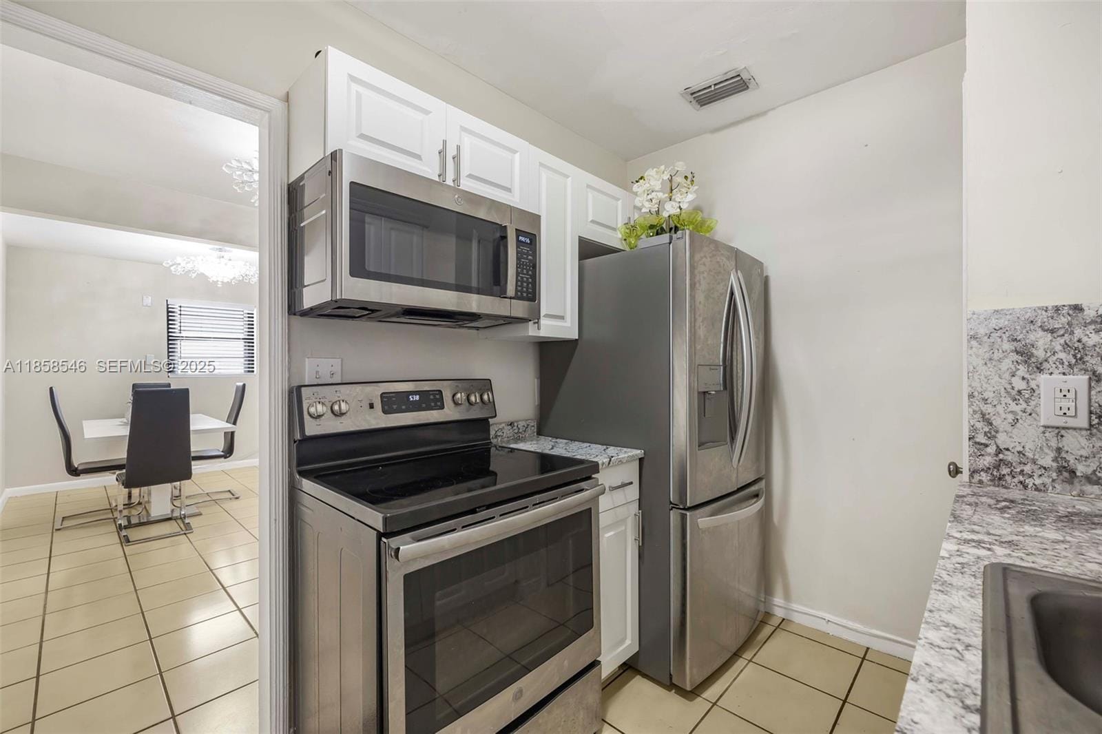 620 NE 2nd Place, Hialeah, FL 33010 photo 15