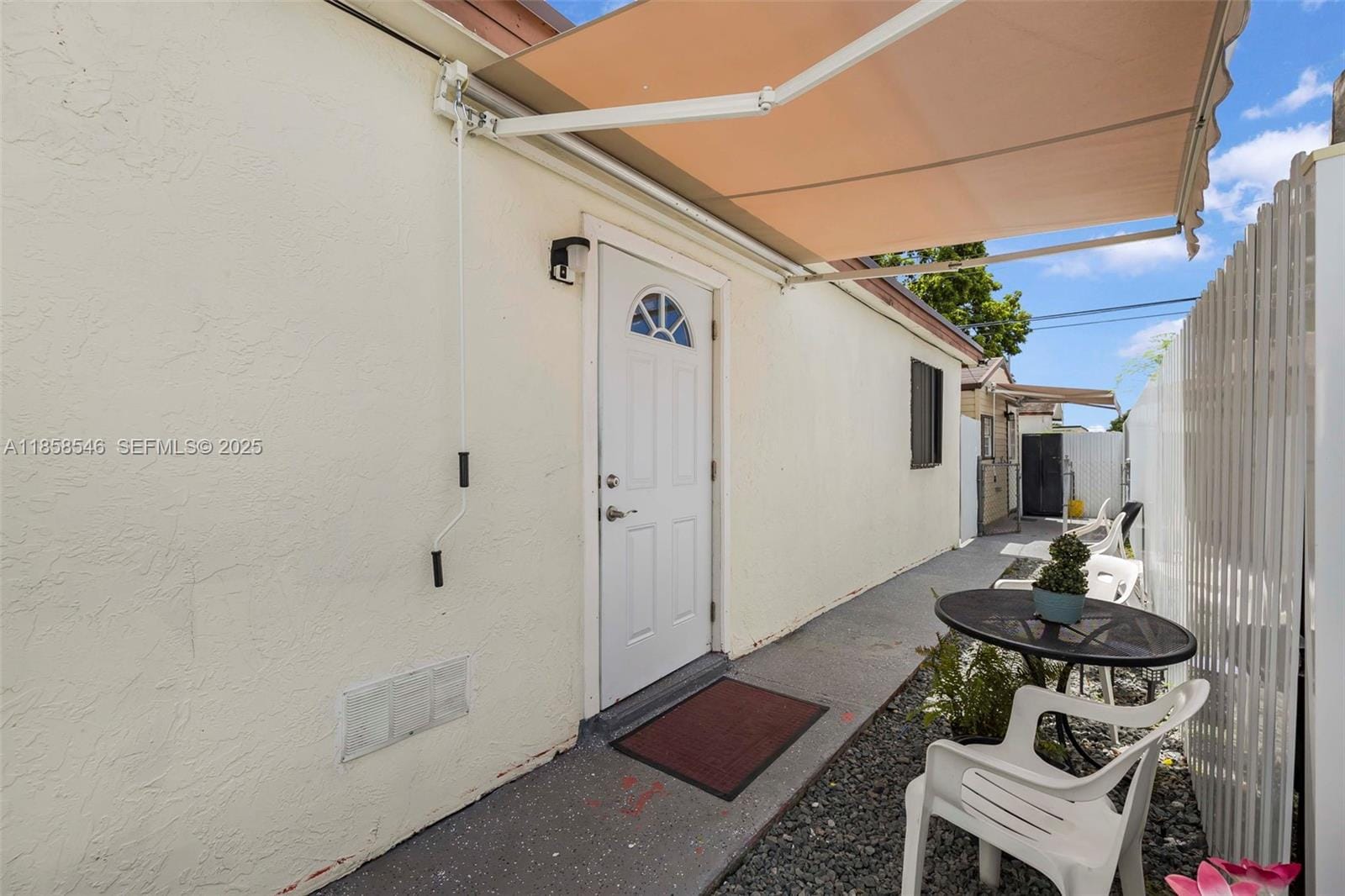 620 NE 2nd Place, Hialeah, FL 33010 photo 29