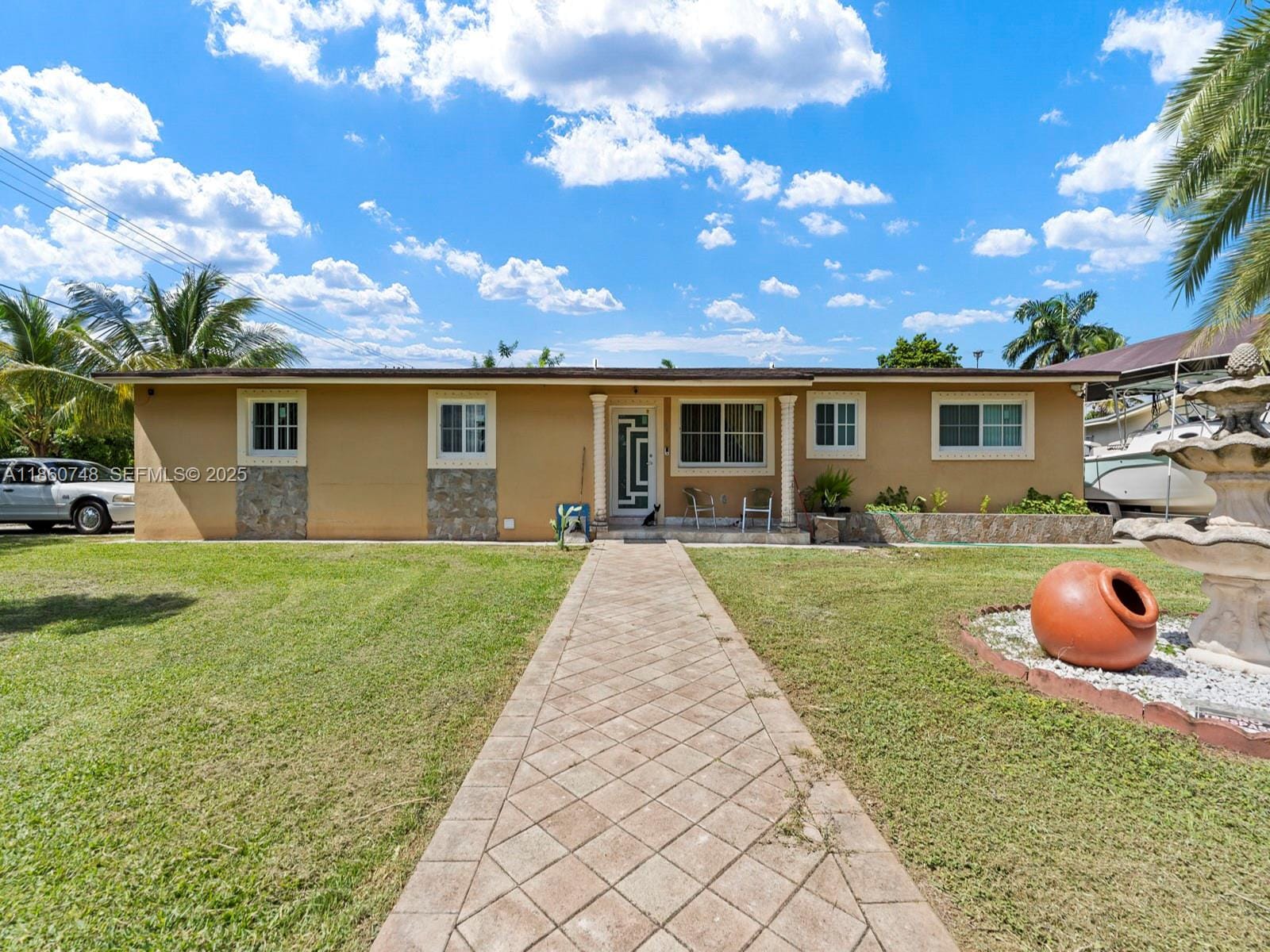 545 NW 10th Street, Homestead, FL 33030
