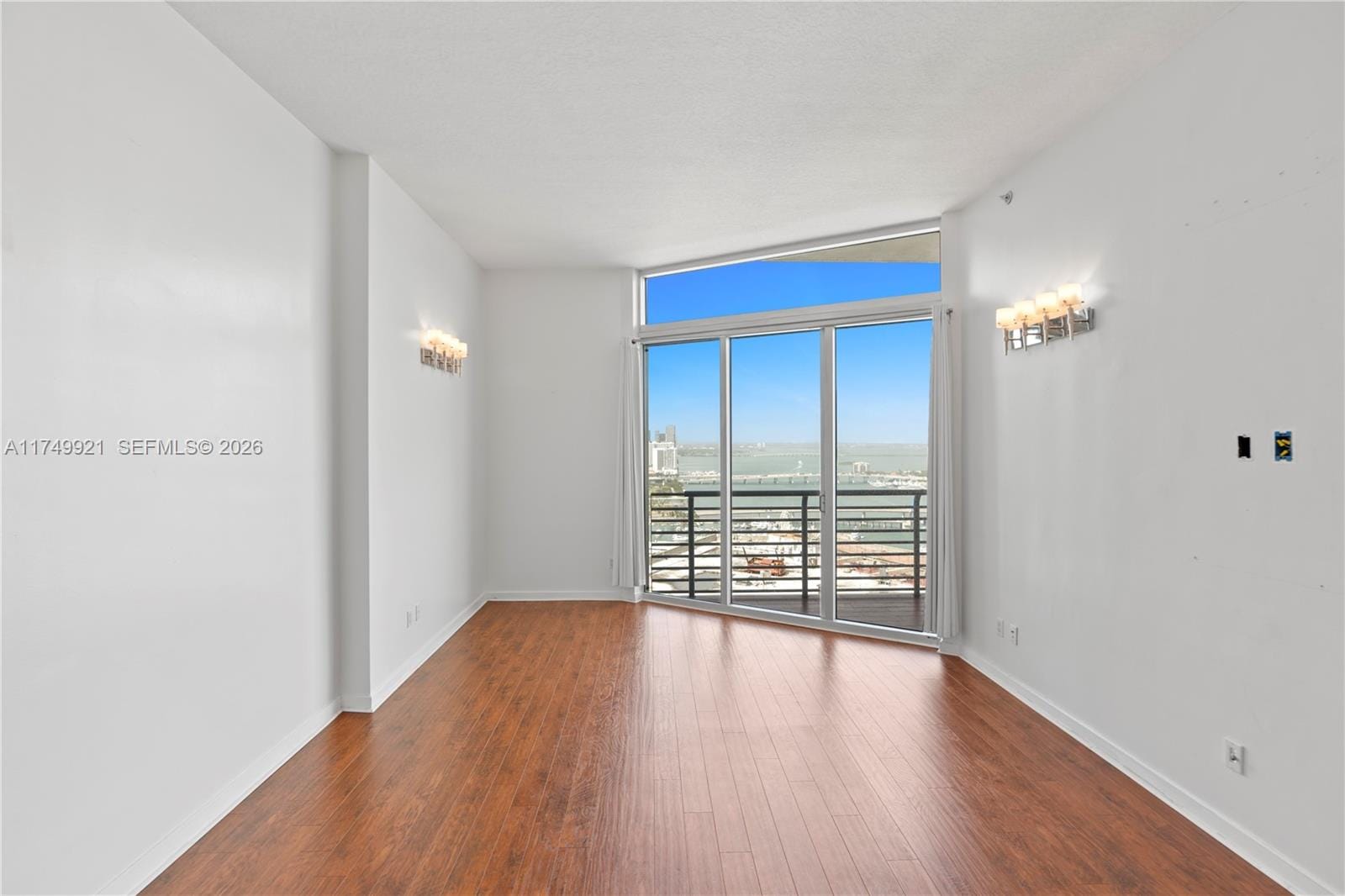 335 S Biscayne Boulevard UPH02 — photo 11