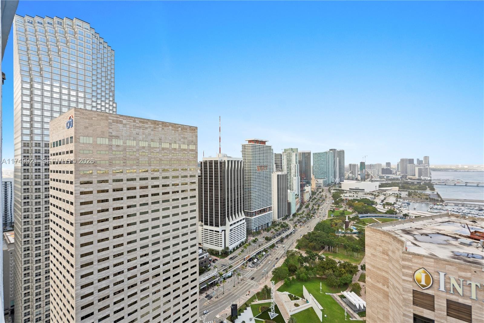 335 S Biscayne Boulevard UPH02, Miami, FL 33131 photo 18