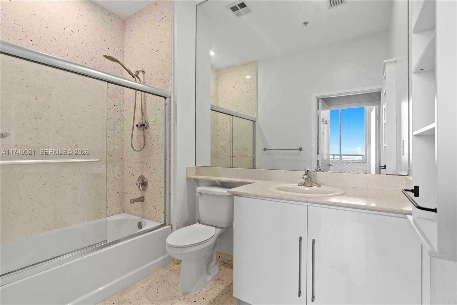 335 S Biscayne Boulevard UPH02, Miami, FL 33131 photo 28