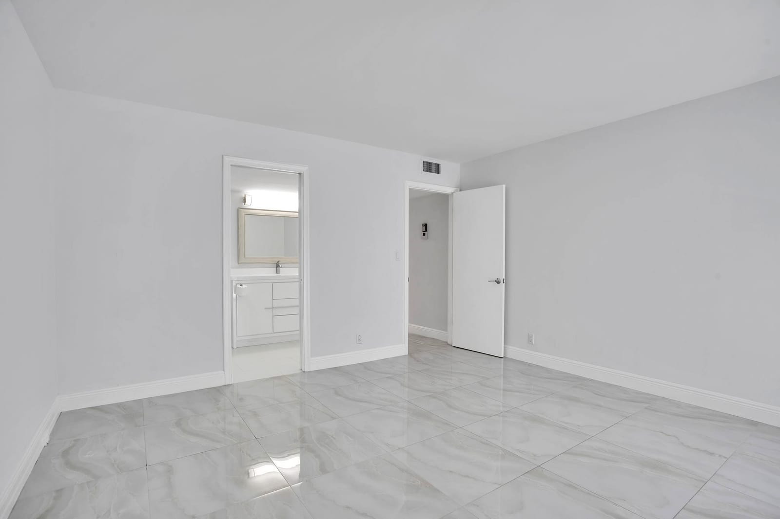 2202 Lucaya Bend H2, Coconut Creek, FL 33066 photo 16