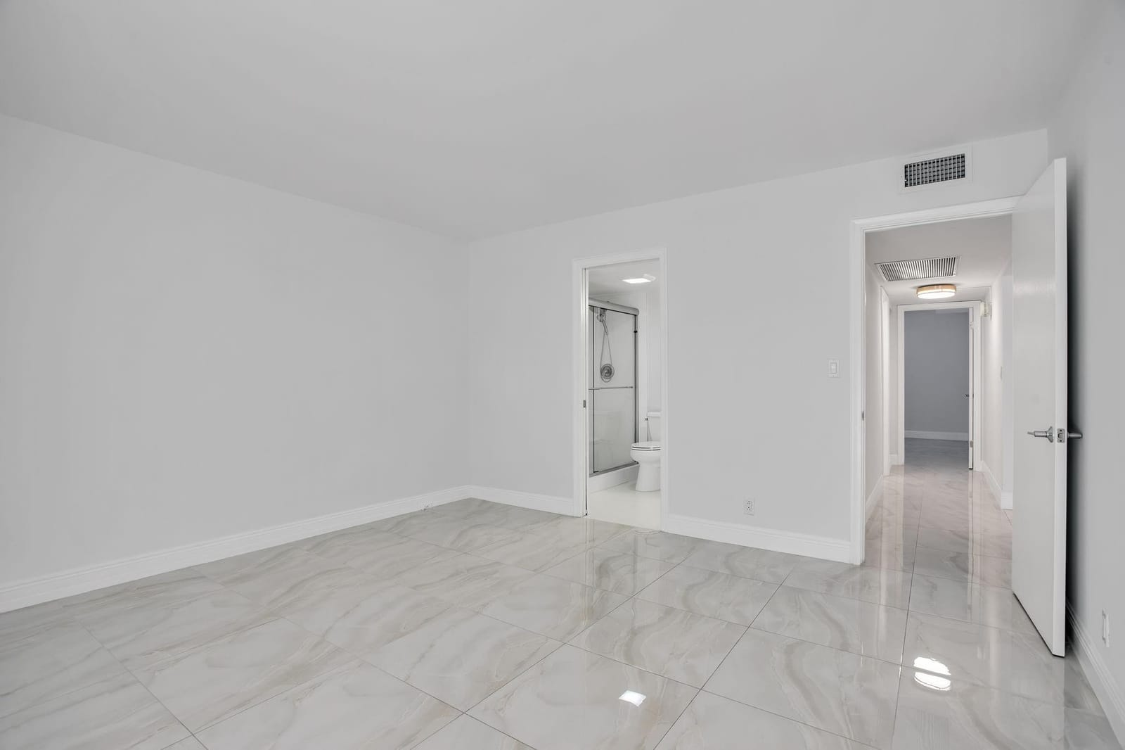 2202 Lucaya Bend H2, Coconut Creek, FL 33066 photo 17
