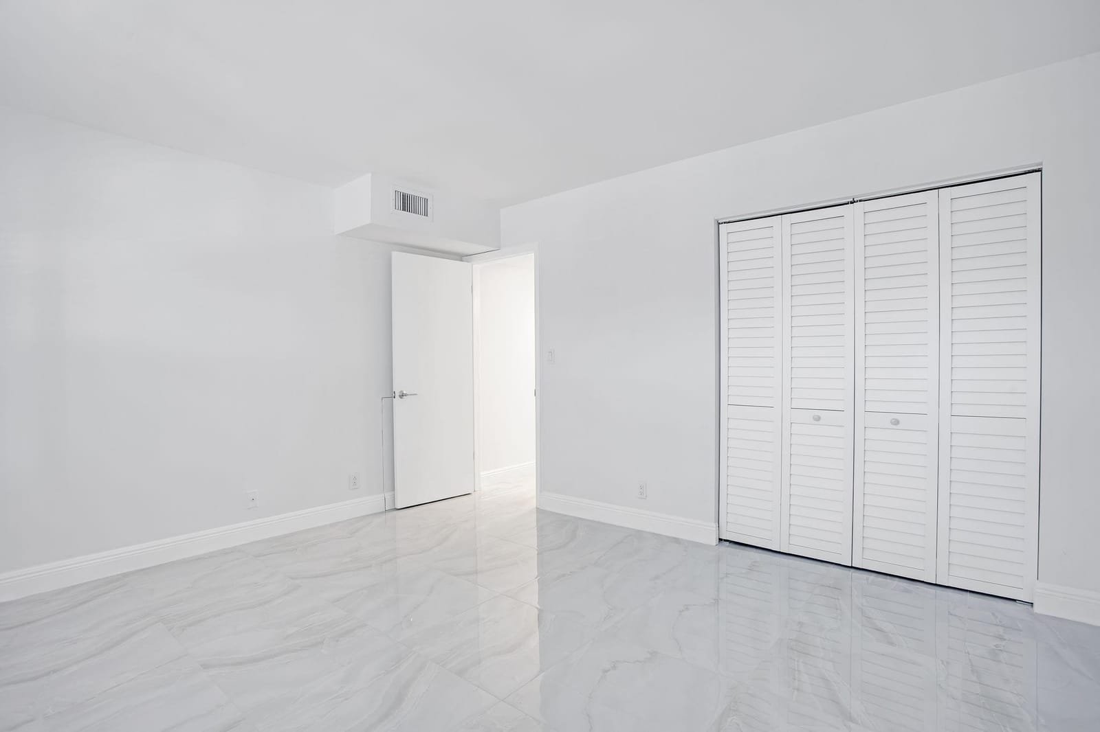 2202 Lucaya Bend H2, Coconut Creek, FL 33066 photo 24