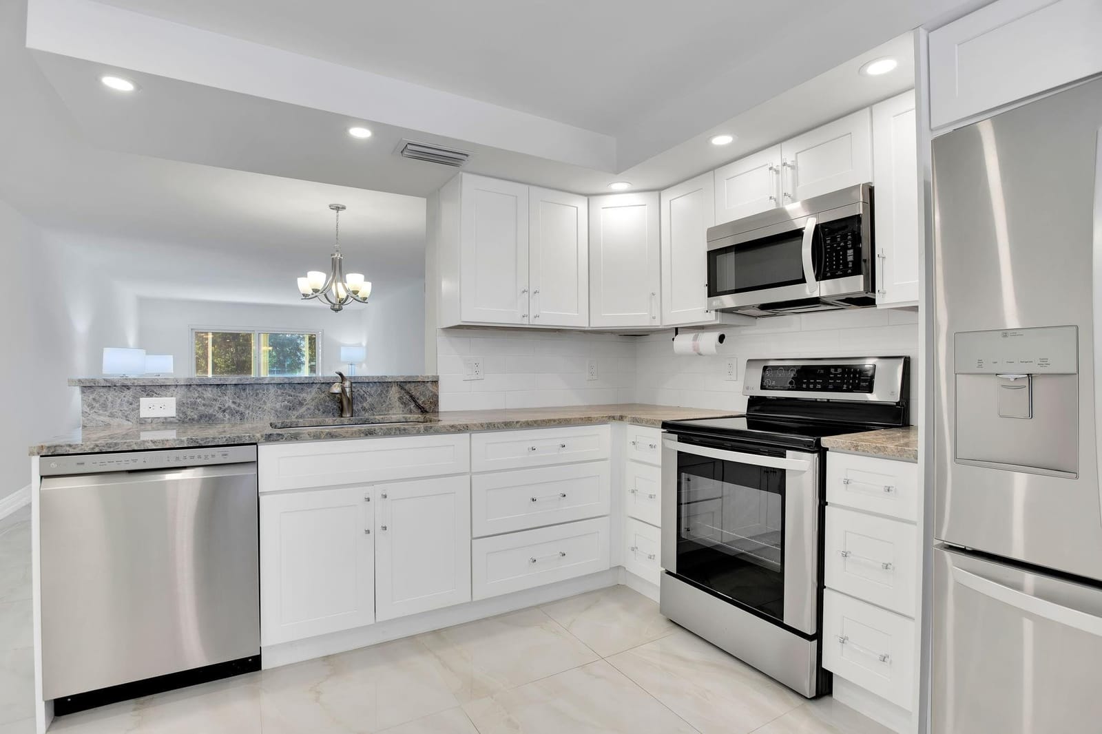 2202 Lucaya Bend H2 — photo 5