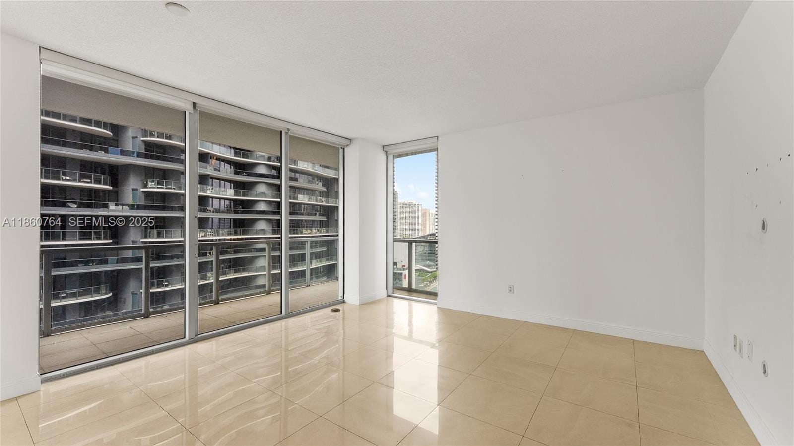 1050 Brickell Avenue 2620, Miami, FL 33131 photo 4