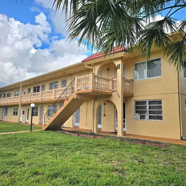 135 NE 202nd Terrace N18, sold in Ro-Mont South Condo Mnpq, Miami Gardens, FL