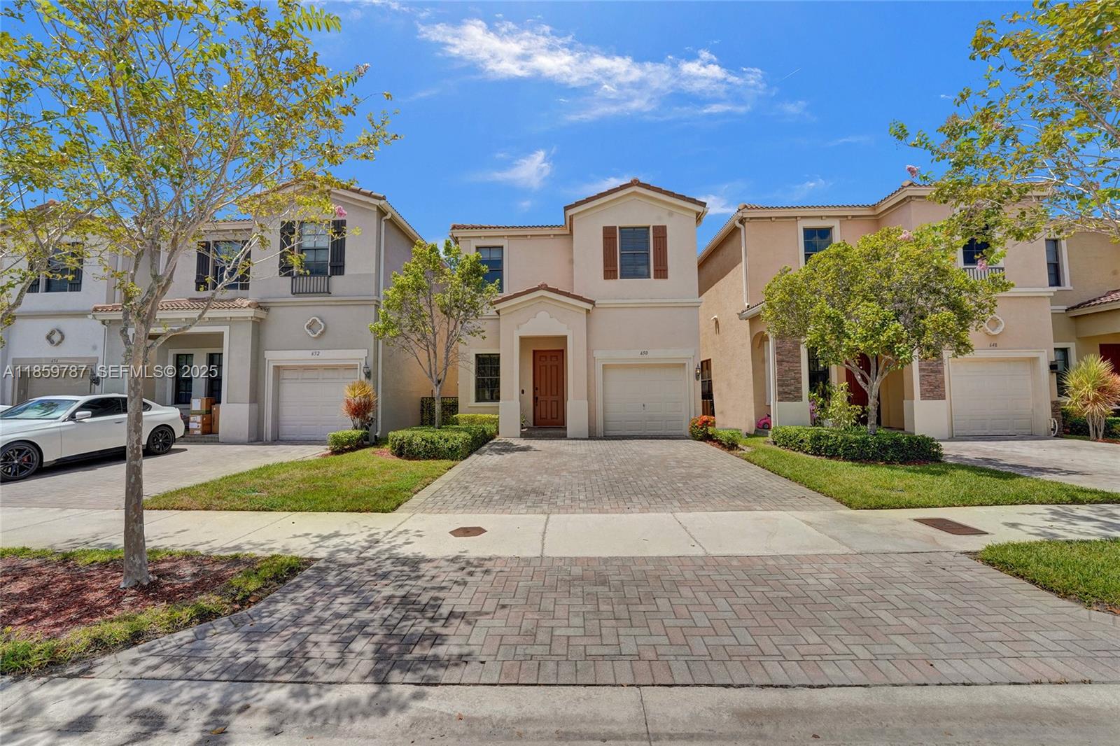 650 NE 191st Terrace, Miami, FL 33179, Miami