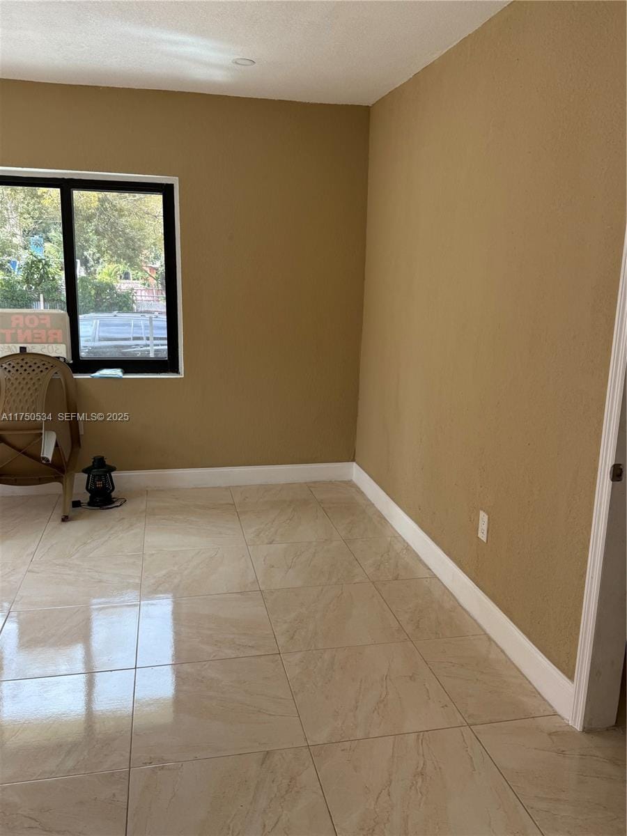 5501 NW Miami Court, Miami, FL 33127 photo 14