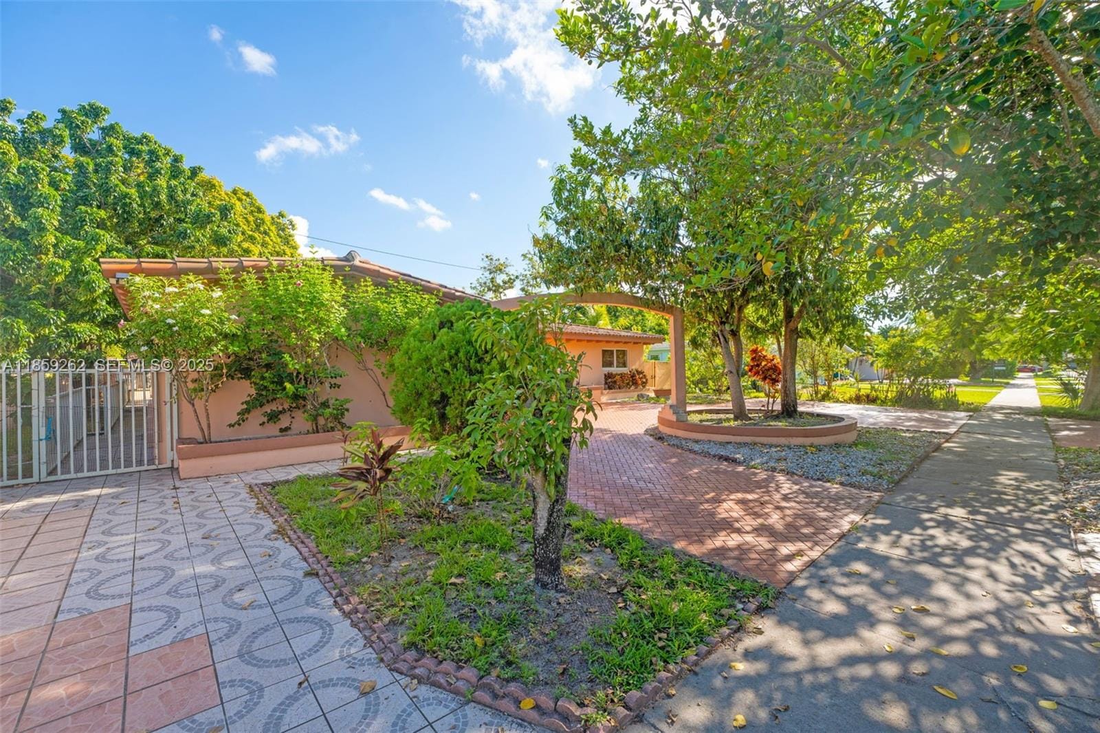 9835 SW 85th Street, Miami, FL 33173 photo 3