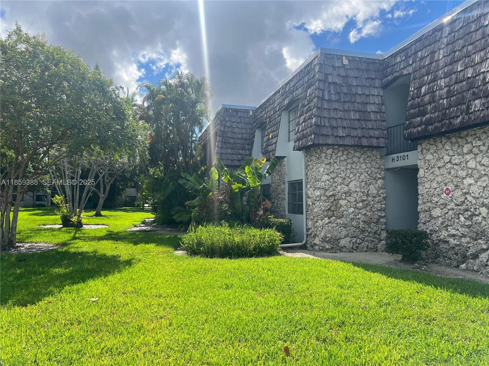 3101 Oakland Shores Drive H104, Oakland Park, FL 33309 photo 22