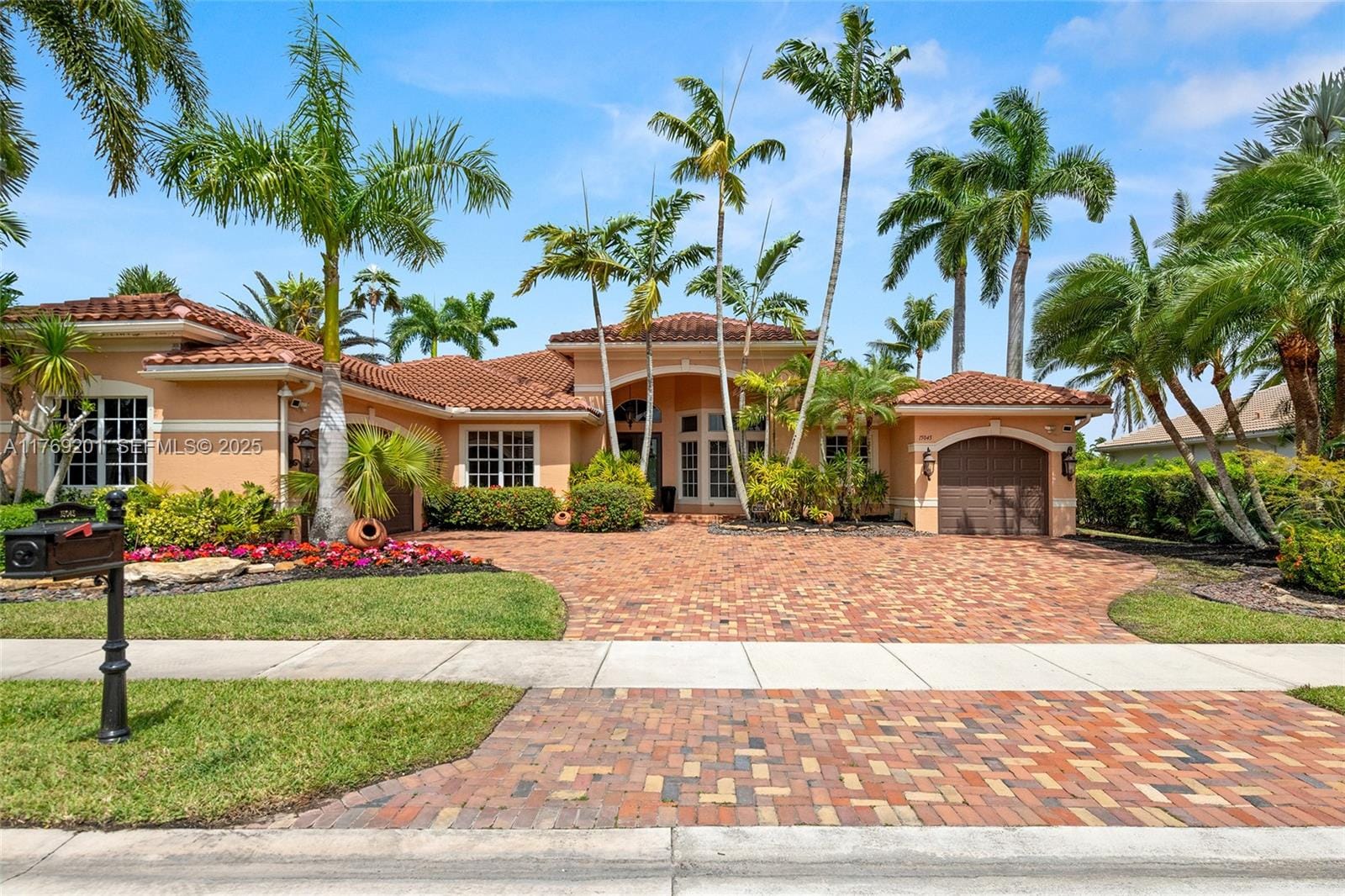 15045 SW 37th Street, Davie, FL 33331 photo 2