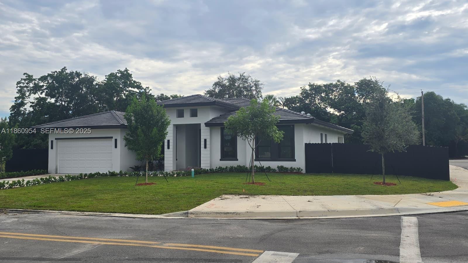 28361 SW 172nd Court, Miami, FL 33030 photo 2