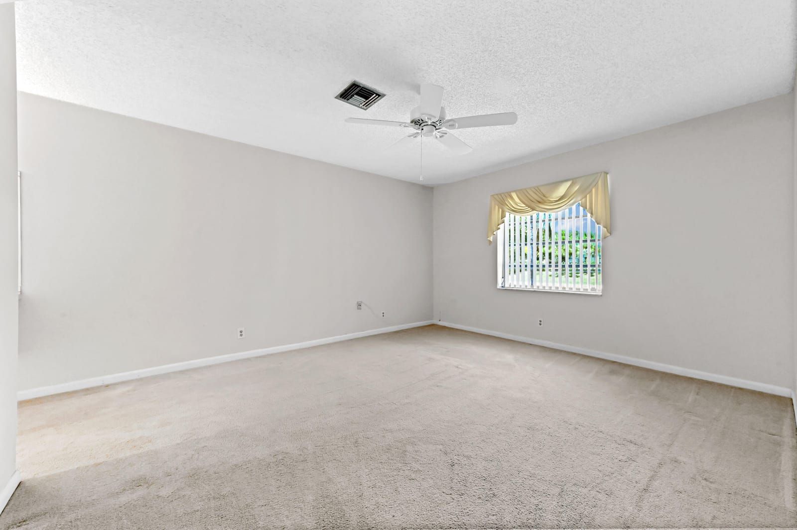 13596 Via Flora C, Delray Beach, FL 33484 photo 23