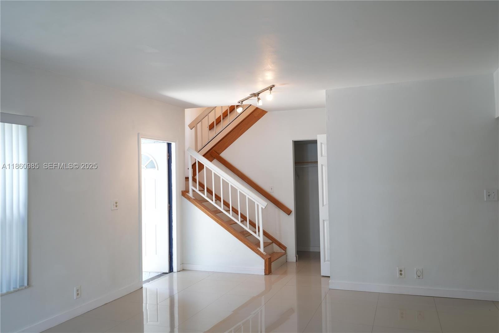 2800 S University Drive 2A — photo 3