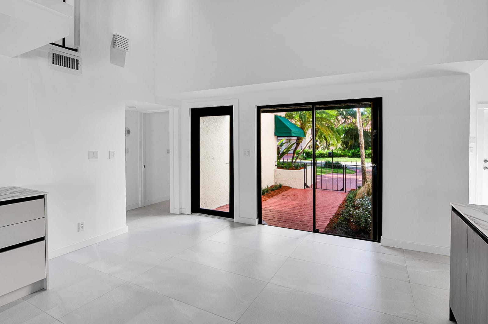 6560 Las Flores Drive, Boca Raton, FL 33433 photo 11