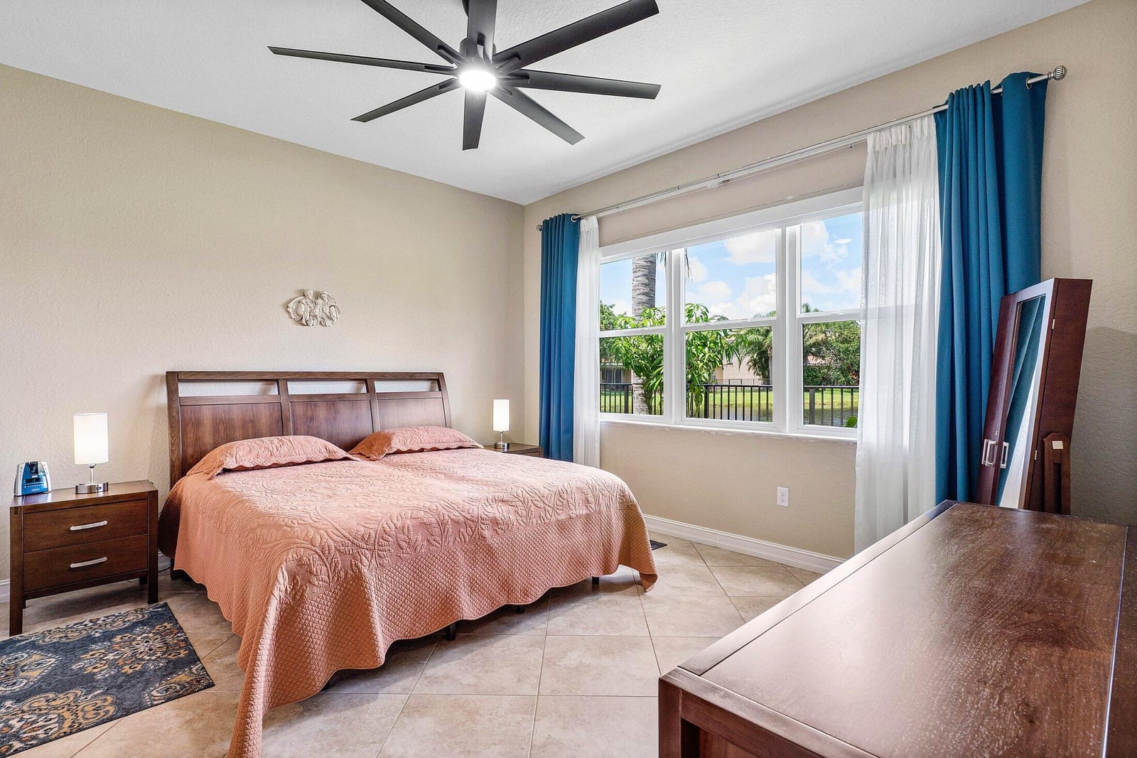8388 Calabria Lakes Drive — photo 11