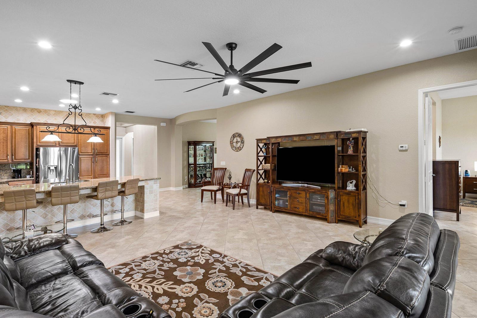8388 Calabria Lakes Drive, Boynton Beach, FL 33473 photo 26