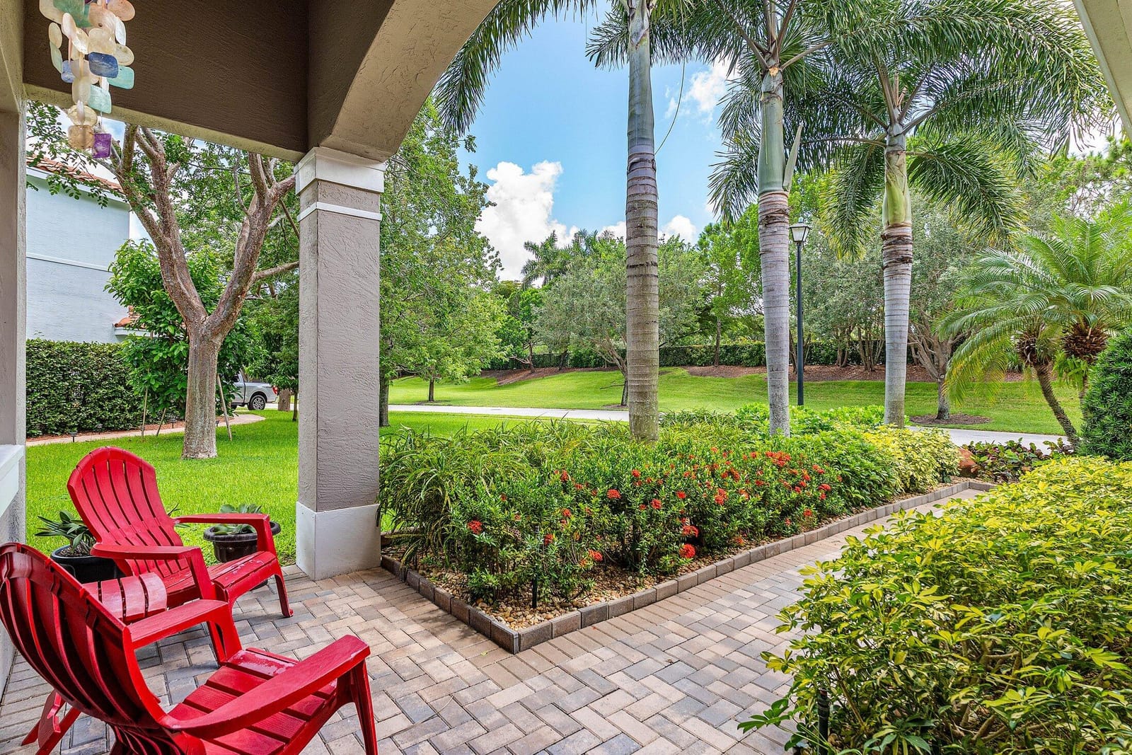 8388 Calabria Lakes Drive — photo 5