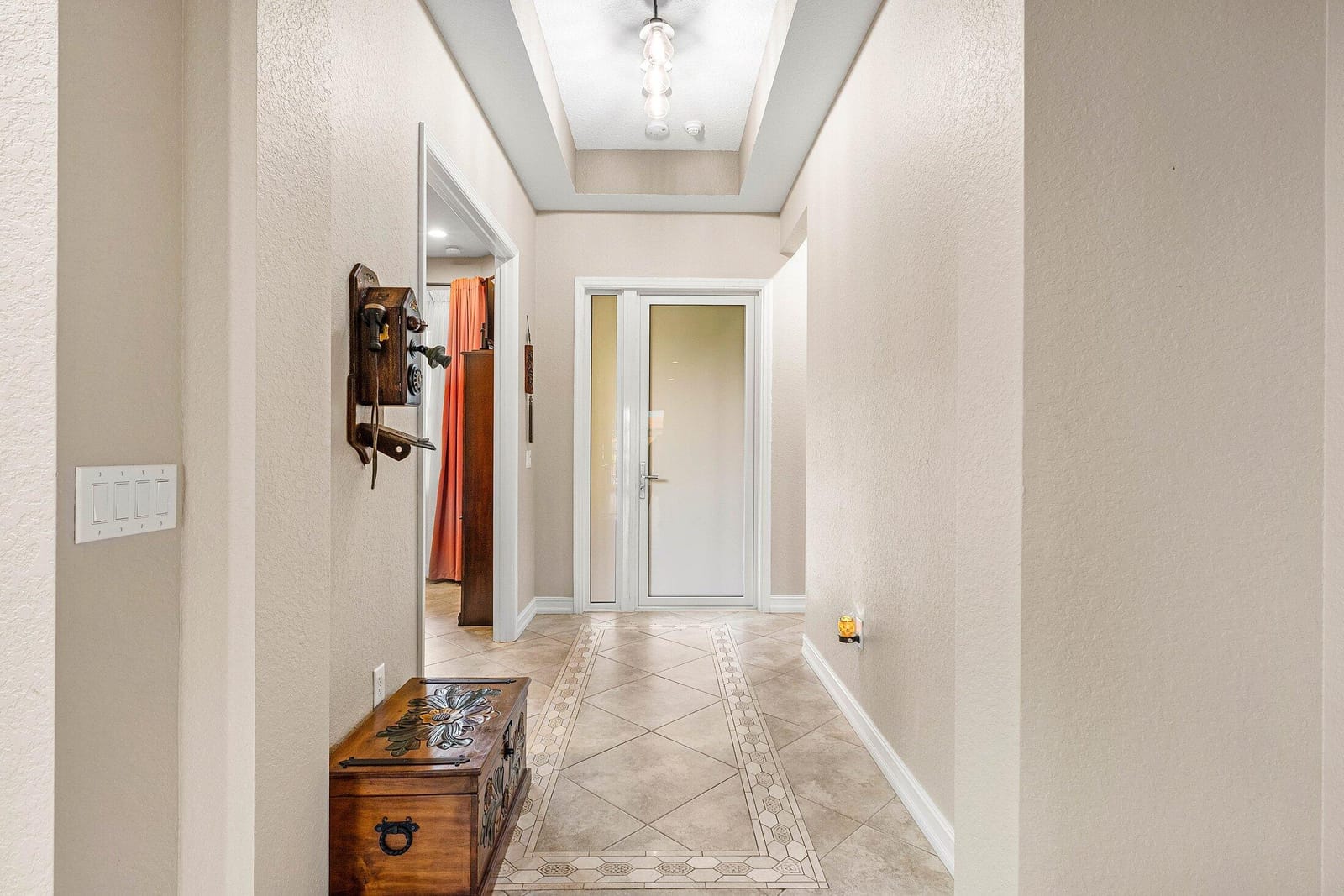 8388 Calabria Lakes Drive — photo 6
