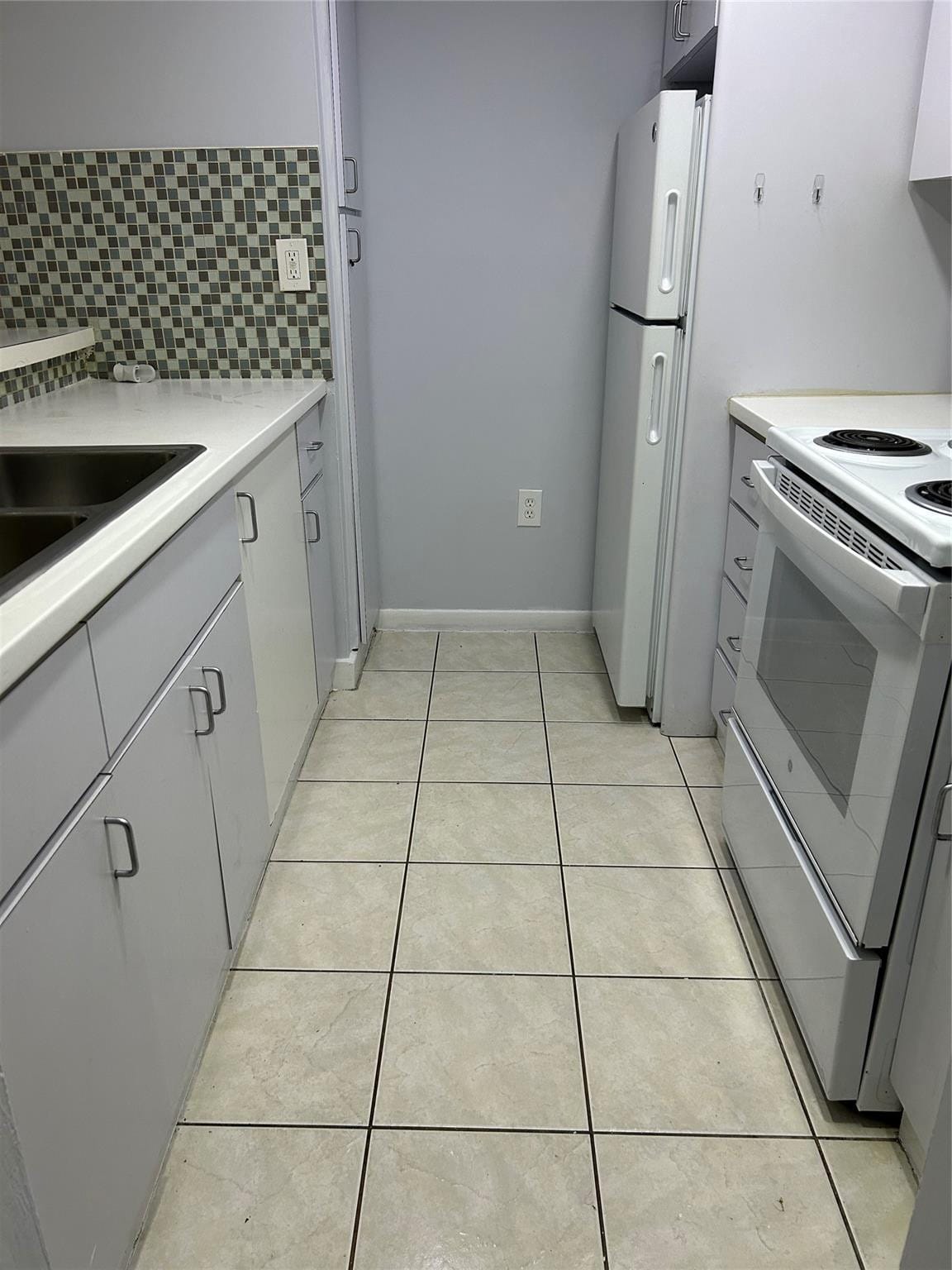 7035 NW 186th Street D-111 — photo 3