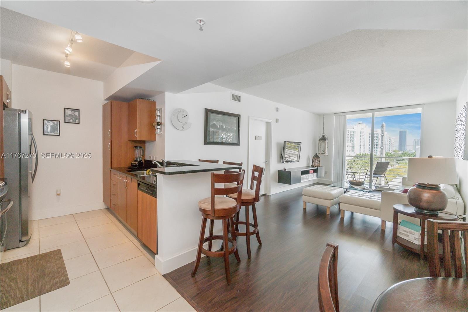 18800 NE 29th Avenue 613, Aventura, FL 33180 photo 1