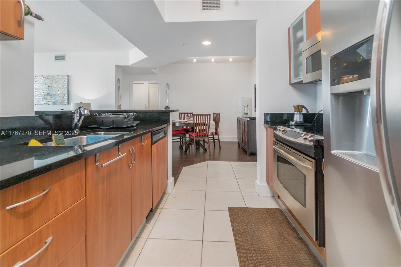 18800 NE 29th Avenue 613, Aventura, FL 33180 photo 5