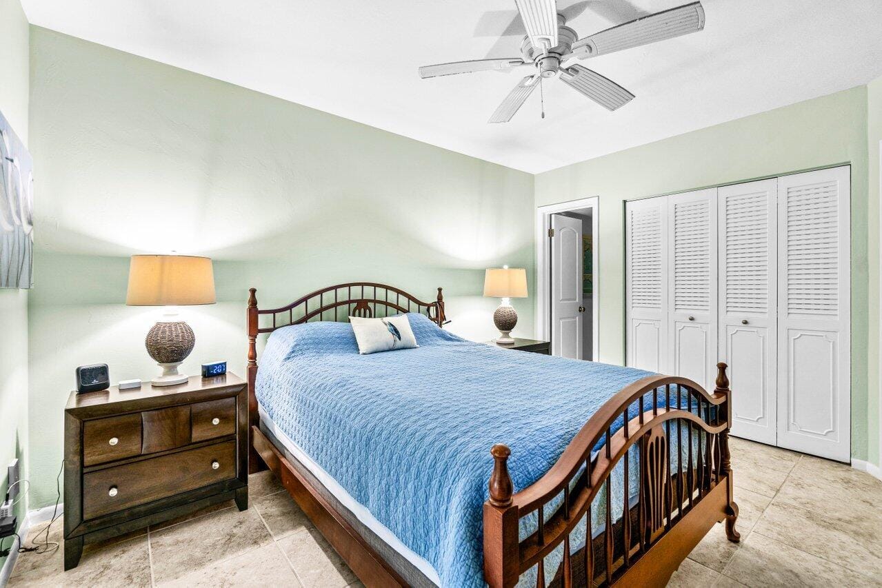 3240 Lake Osborne Drive 205, Lake Worth Beach, FL 33461 photo 15