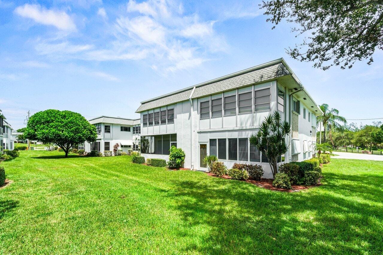 3240 Lake Osborne Drive 205, Lake Worth Beach, FL 33461 photo 25