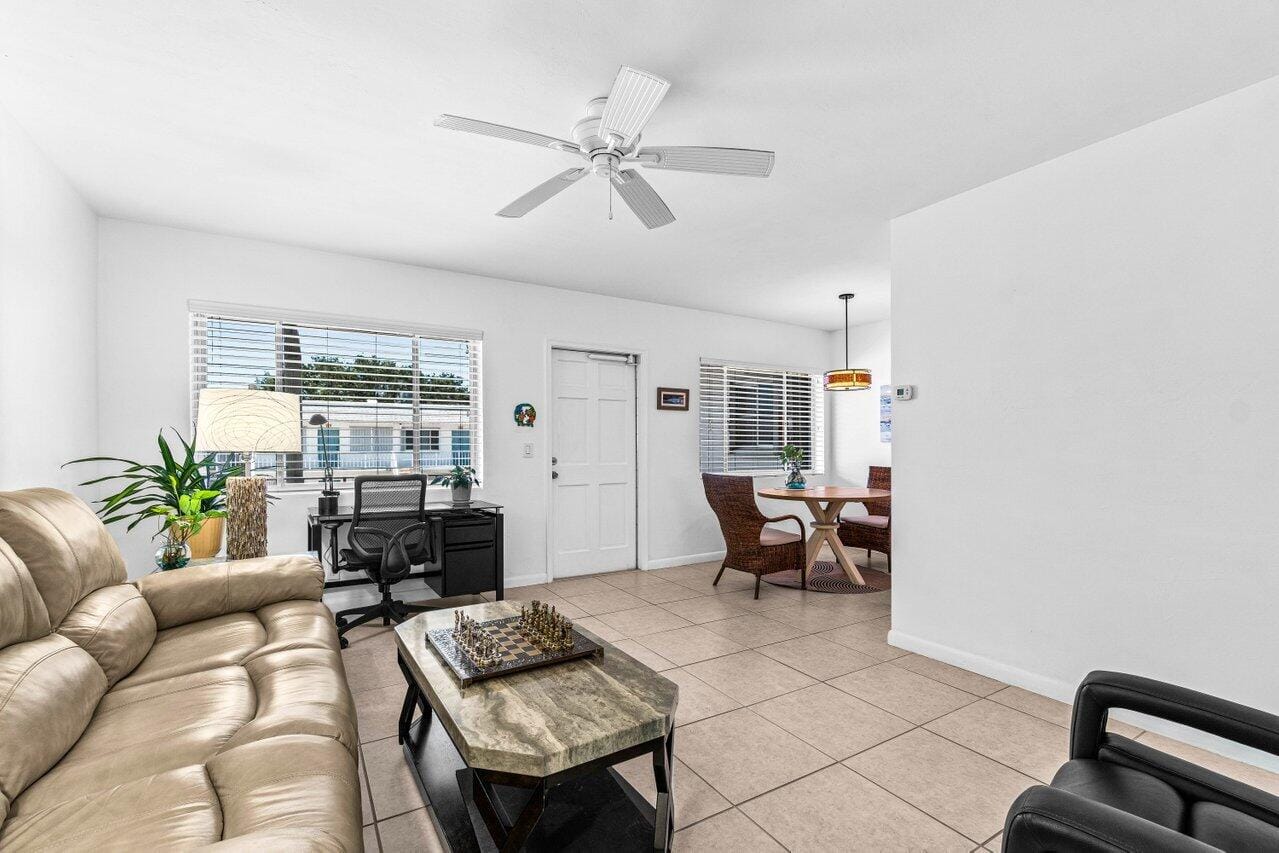 3240 Lake Osborne Drive 205, Lake Worth Beach, FL 33461 photo 5