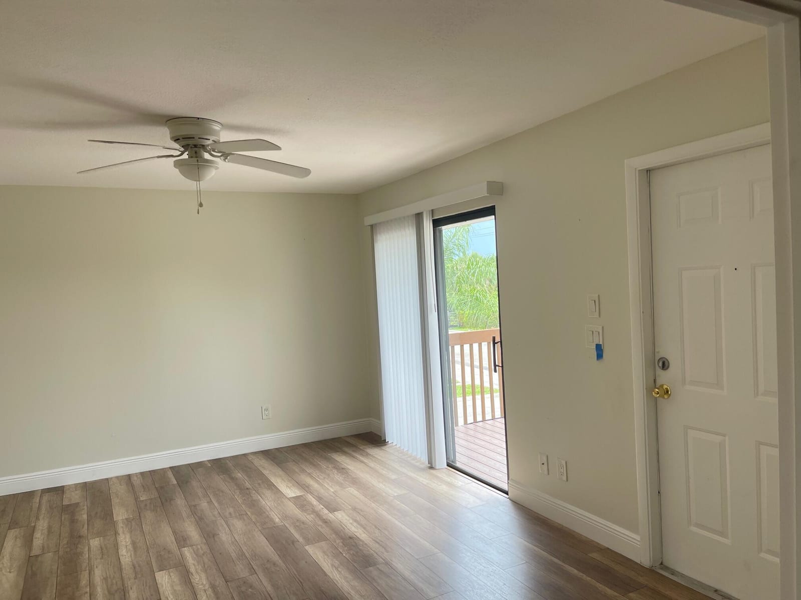 639 Executive Center Drive O-204 — photo 7